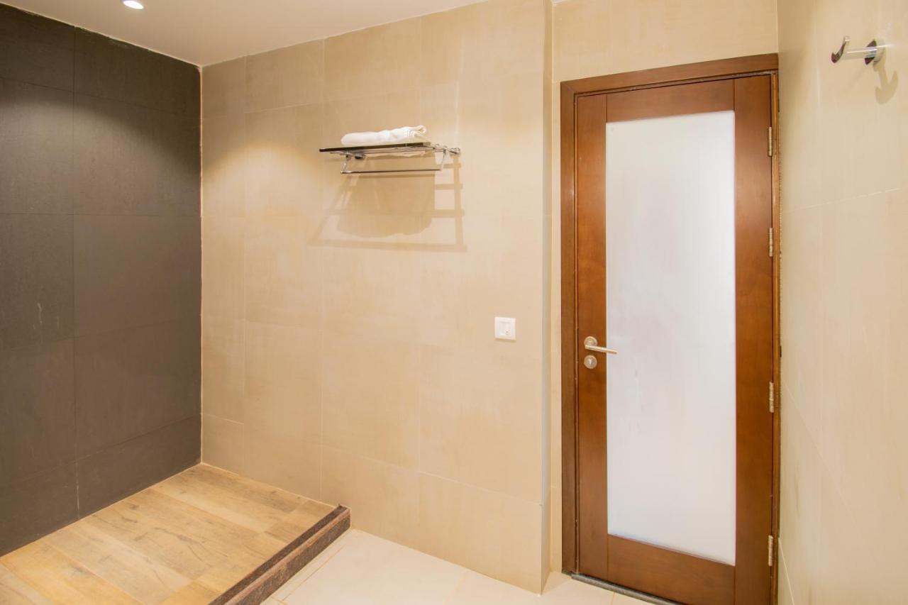 Hotel Octave Rococco Morjim Pernem Esterno foto