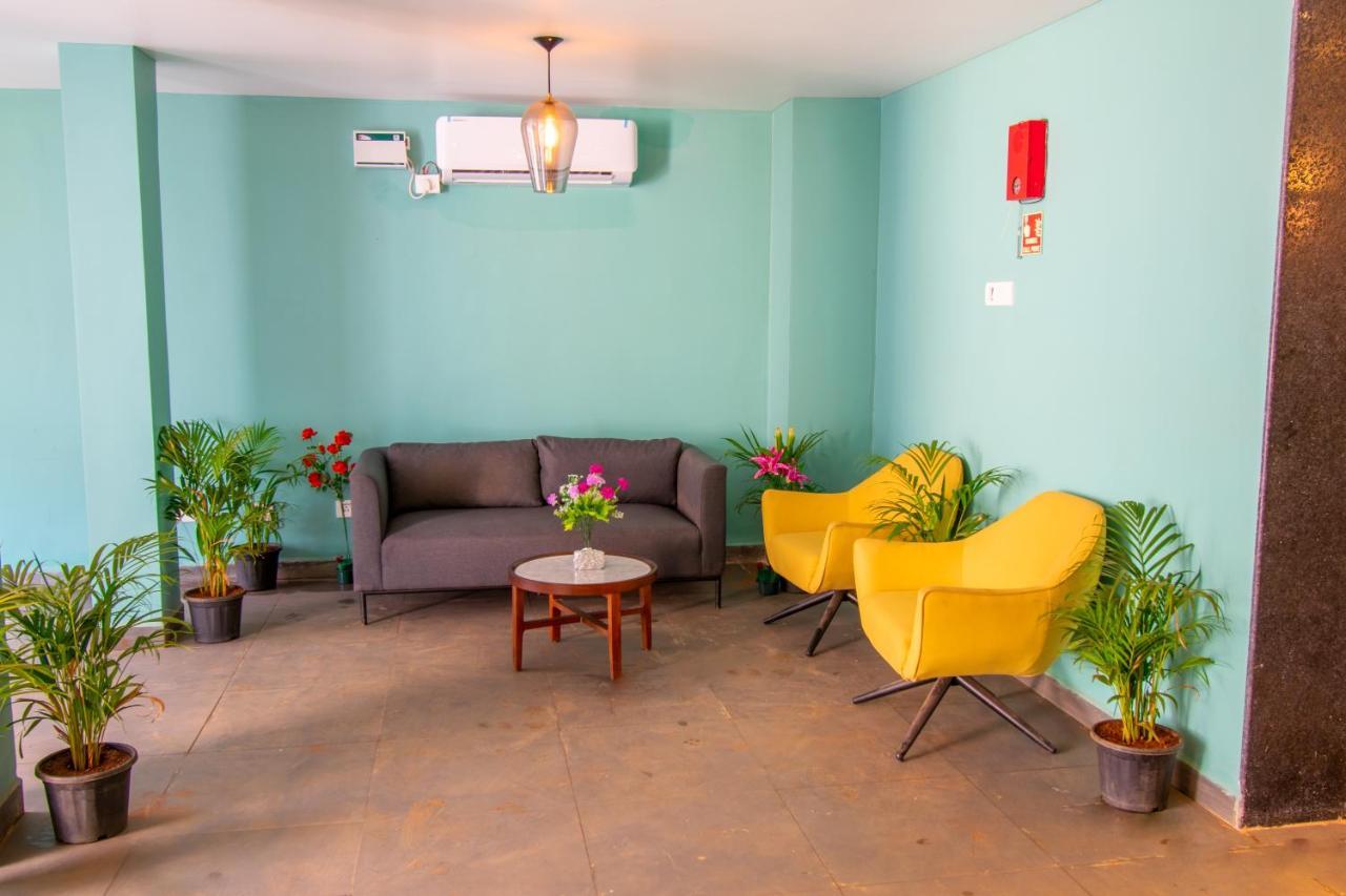Hotel Octave Rococco Morjim Pernem Esterno foto